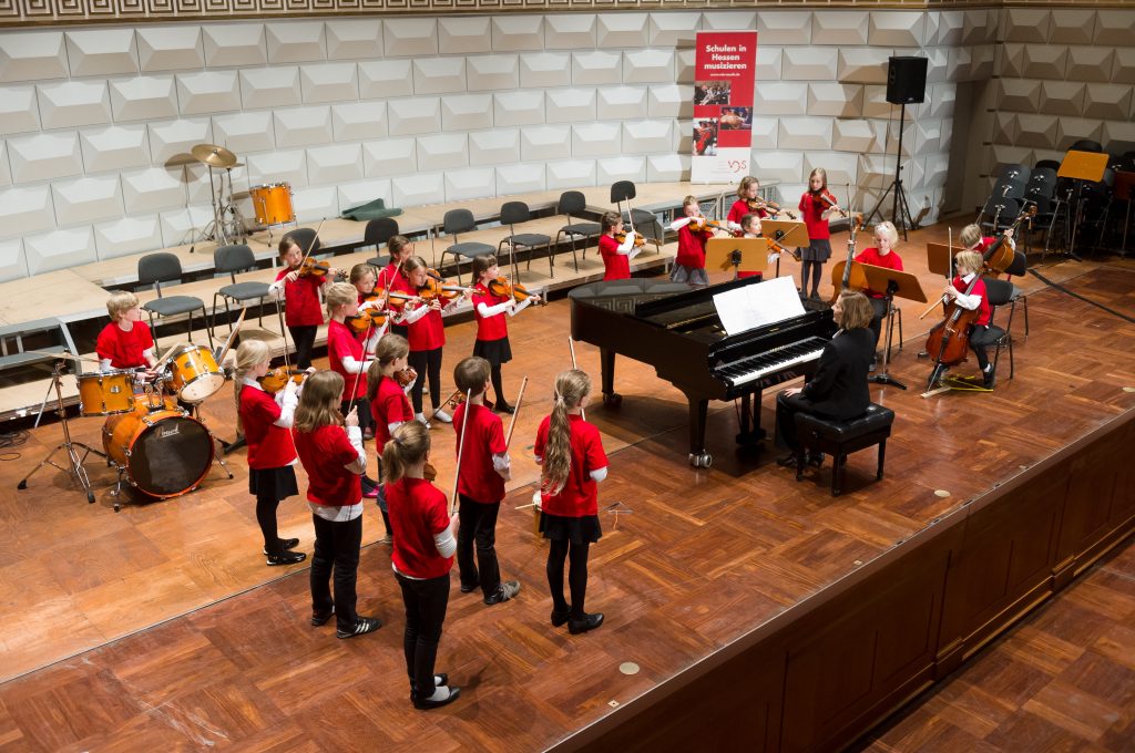 Foto Abschlusskonzert des hessischen Schulmusik-Wettbewerbs im Kurhaus Wiesbaden
